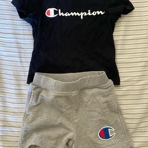 Champion outfit